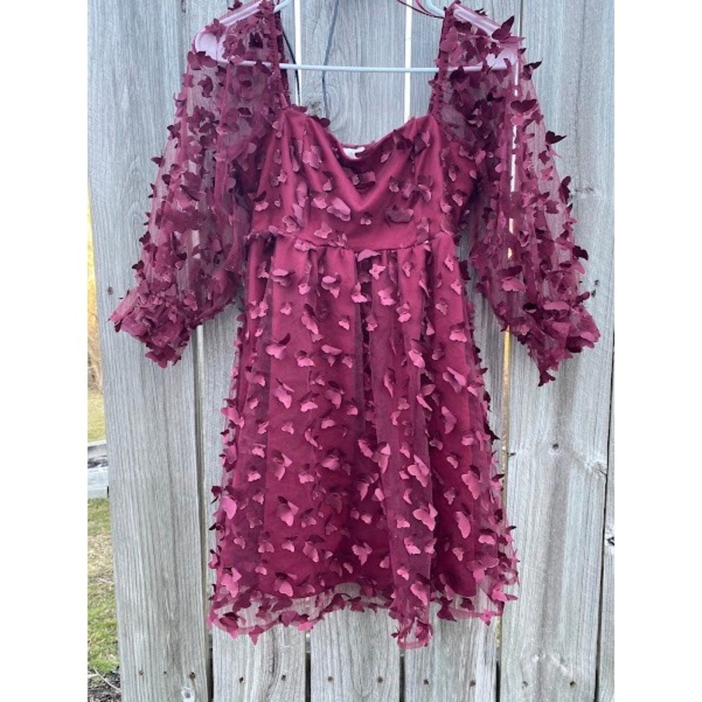 Allison + Kelly Burgundy Butterfly Mesh Mini Dress Square Neck Balloon Sleeve‎ S